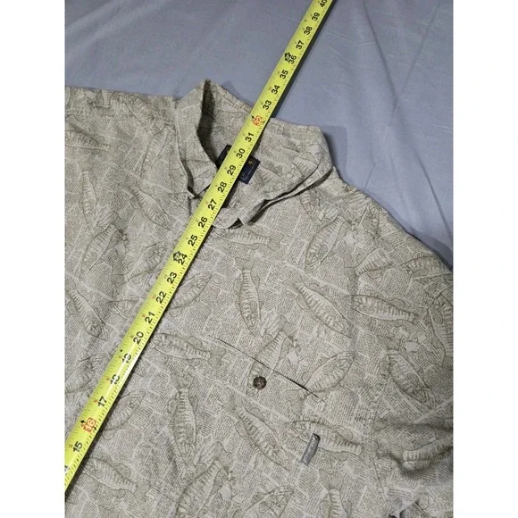 Woolrich Mens 2XL Khaki Newspaper Bass Fish Print Short Sleeve Button Down Shirt - Picture 11 of 11